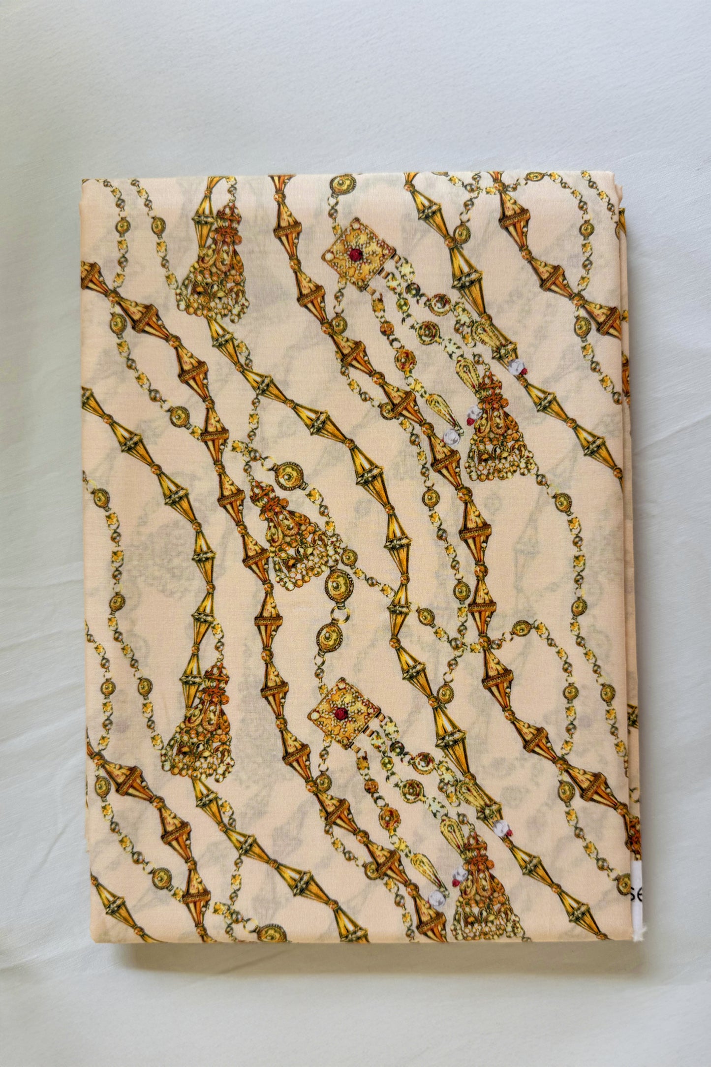 Traditional Gold in Beige