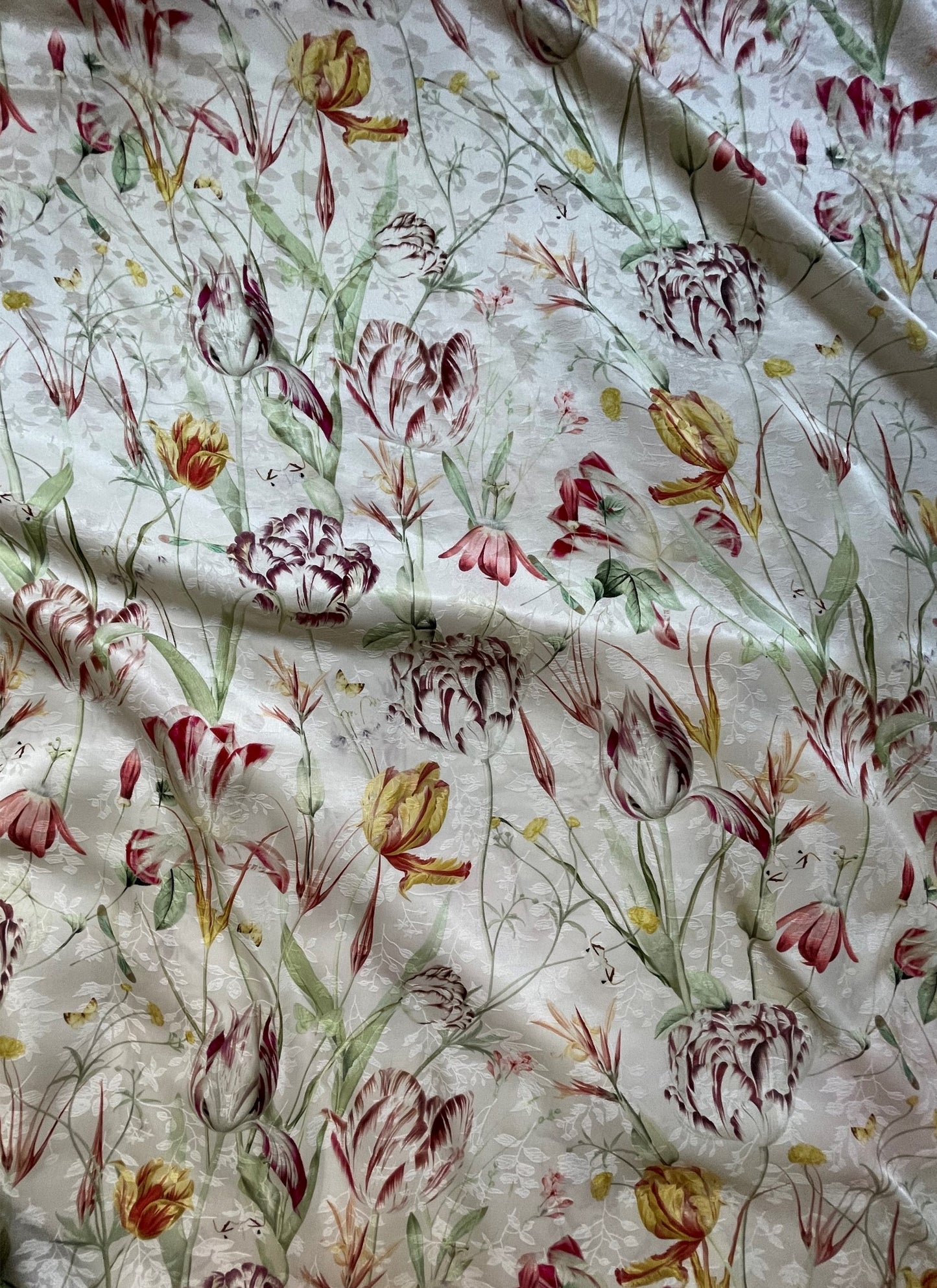 Tulip Bloomin Jacquard Silk